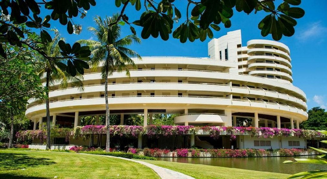 Hilton Phuket Arcadia Resort & Spa 5 * хотел 5•