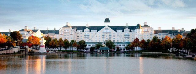 DISNEY`S NEWPORT BAY CLUB HOTEL **** 4