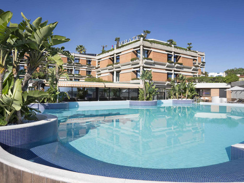   ,  -  Four Points by Sheraton Catania Hotel 4* 4