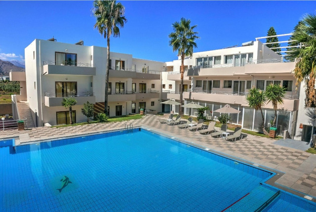 ����� Kavros Resort  3�