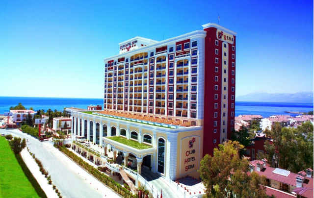 CLUB HOTEL SERA 5�