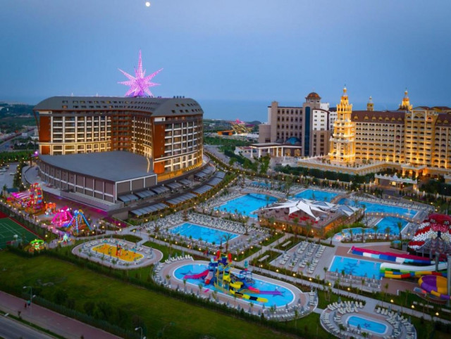 ����� ROYAL SEGINUS 5�