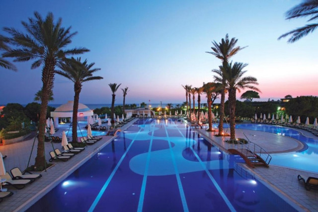 ����� LIMAK ATLANTIS 5�