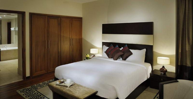 Ramada Down Town Dubai 4 *  4
