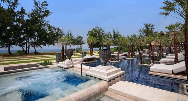 Anantara Phuket Villas 5 * ����� 5�