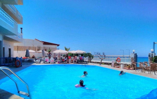 Sunset Beach Hotel Crete 3 * 3