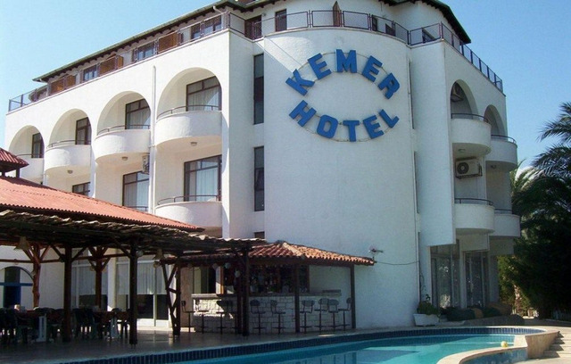 Kemer Hotel 3* 3•