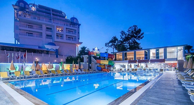 Kolibri Hotel 4* 4