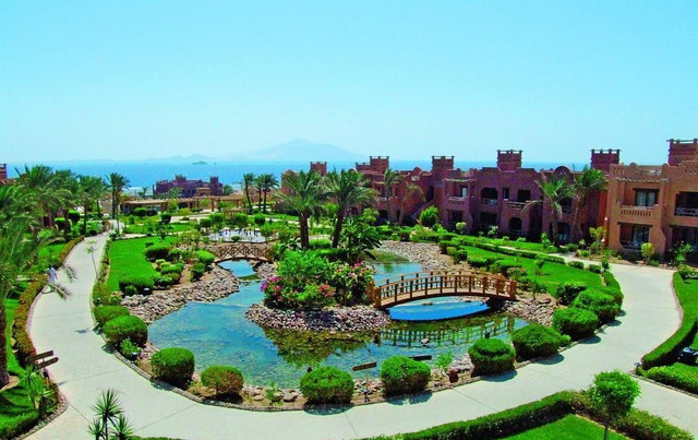 Charmillion Sea Life Resort 4*  4