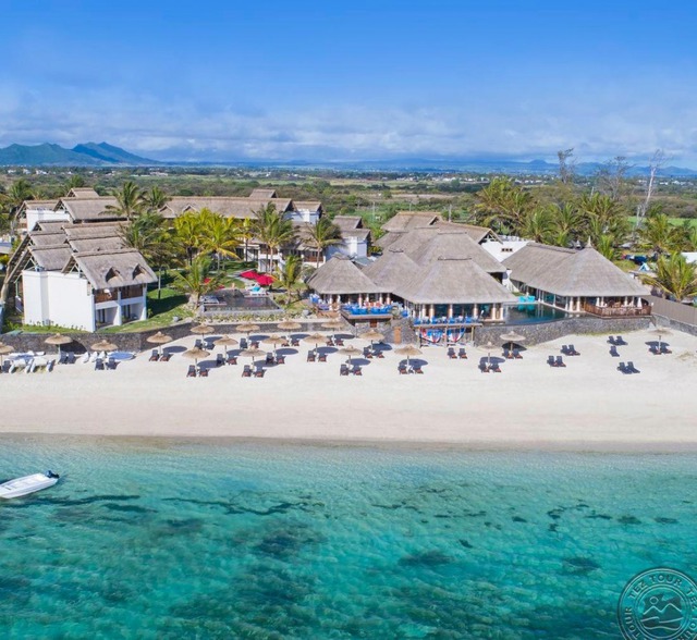 C Mauritius 4*+  4