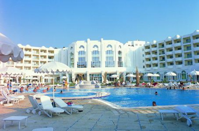 El Mouradi Menzah 4 *  4