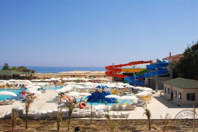 Hedef Beach Resort & Spa 5 *  5