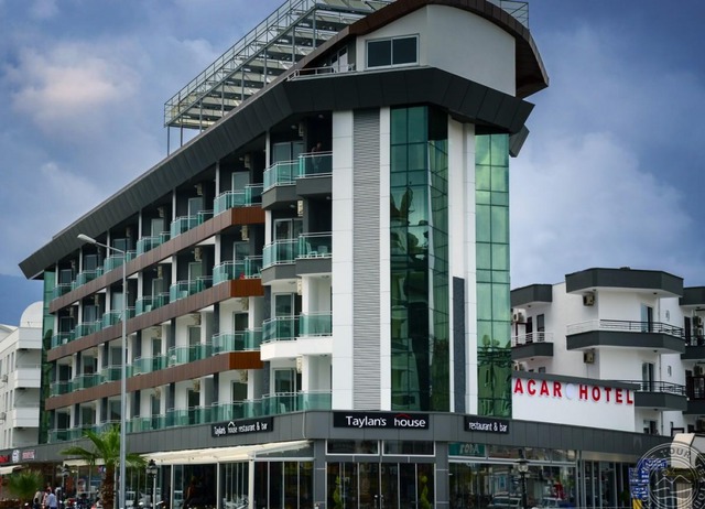 Acar Hotel 4 * 4