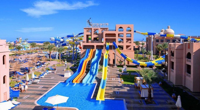 Pickalbatros Aqua Park Resort Hurghada 4*  4