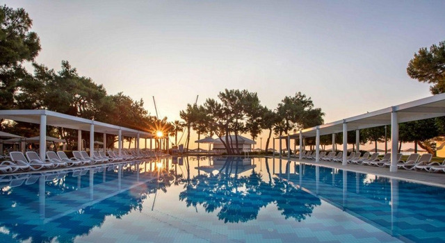 Rixos Sungate 5 *  5