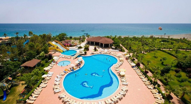 Perre Delta Resort & Spa 5 *  5