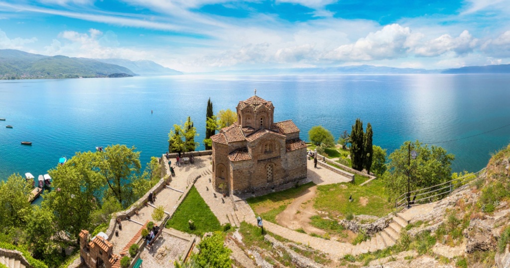 Екскурзия до Охридското езеро: Охрид, Свети Наум, Струга, Скопие, Битоля, Хераклея Линкестис